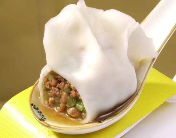 全自動餃子成型機(jī)好不好用？需要幾個人操作？