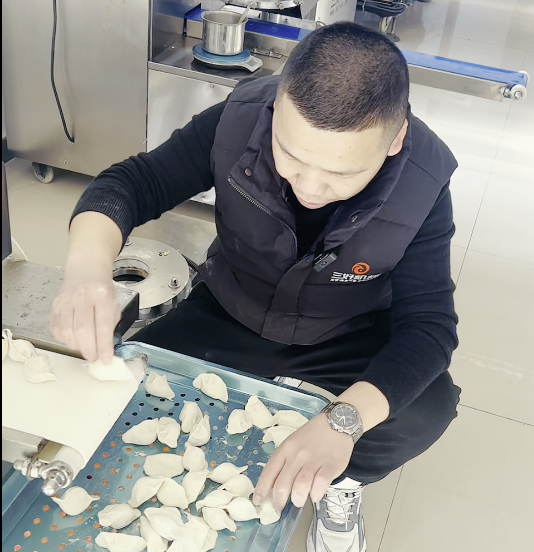 包子餃子一體機(jī)怎么做餃子